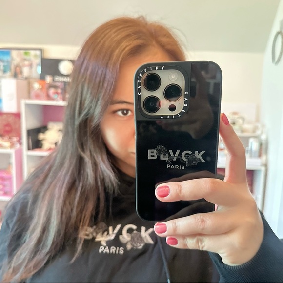 Casetify x Black Paris I phone 14 Pro case - Picture 2 of 6